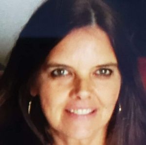 Meet your Posher, Carrie